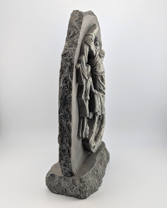Escultura Preciosa a sus ojos de Timothy P. Schmalz 28 cm