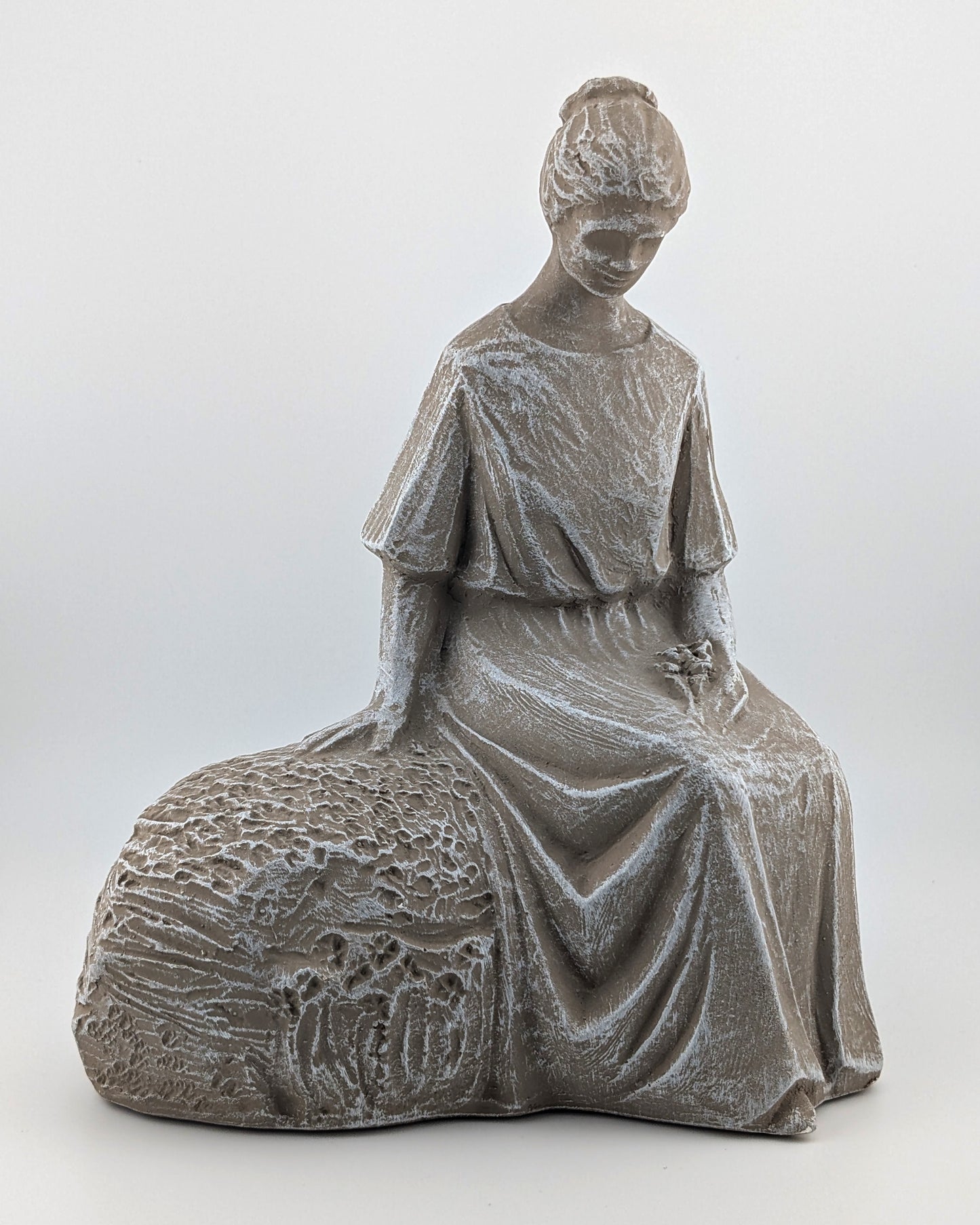 Mary in the Garden Statue 9"