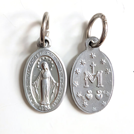Petite médaille miraculeuse 9/16"