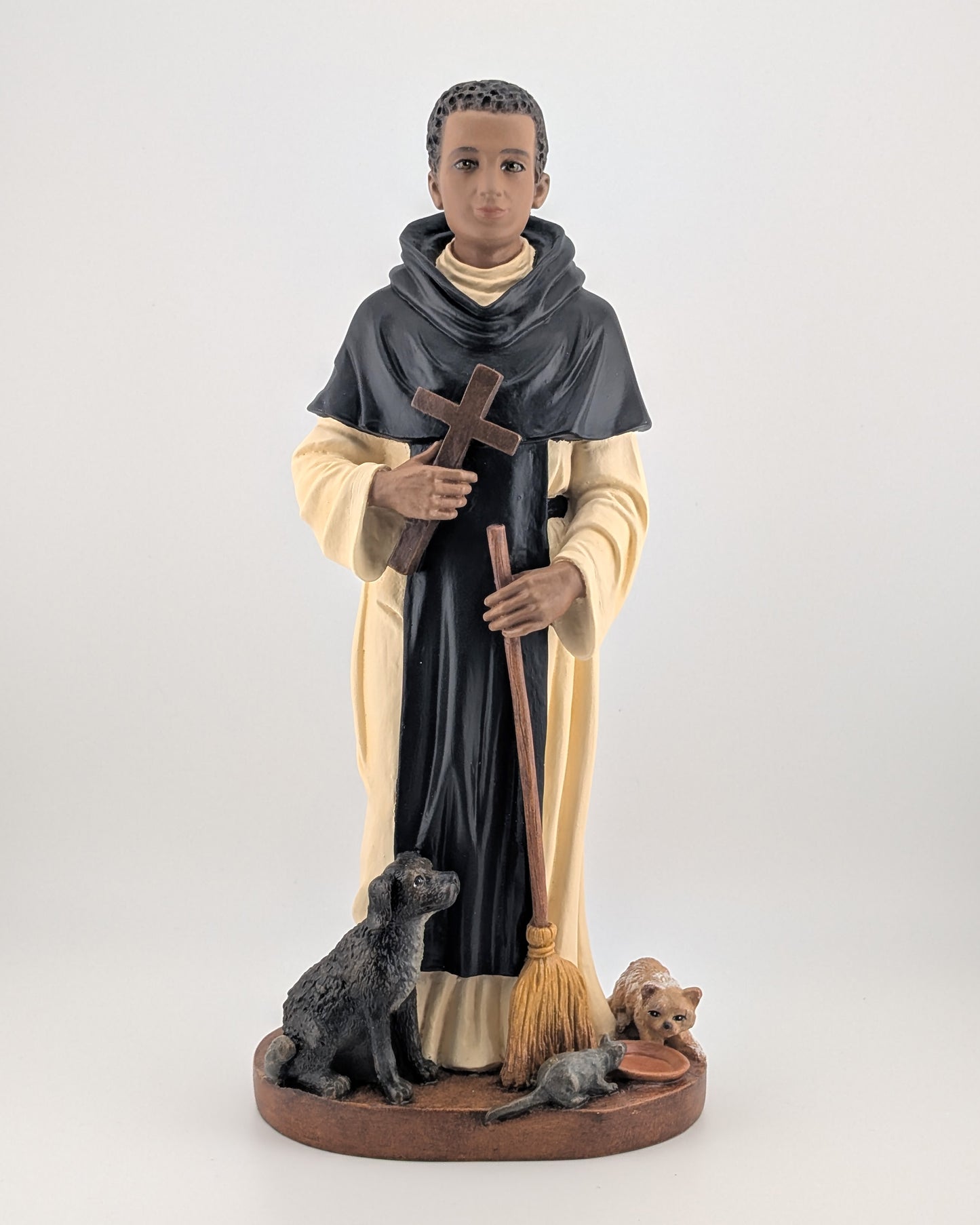Statue de Saint Martin de Porrès avec animaux 28 cm