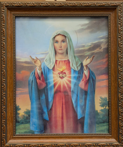 Estampa enmarcada del Inmaculado Corazón de María, tono caoba, 8x10"