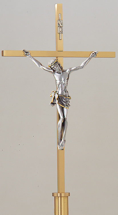 Processional Crucifix K830